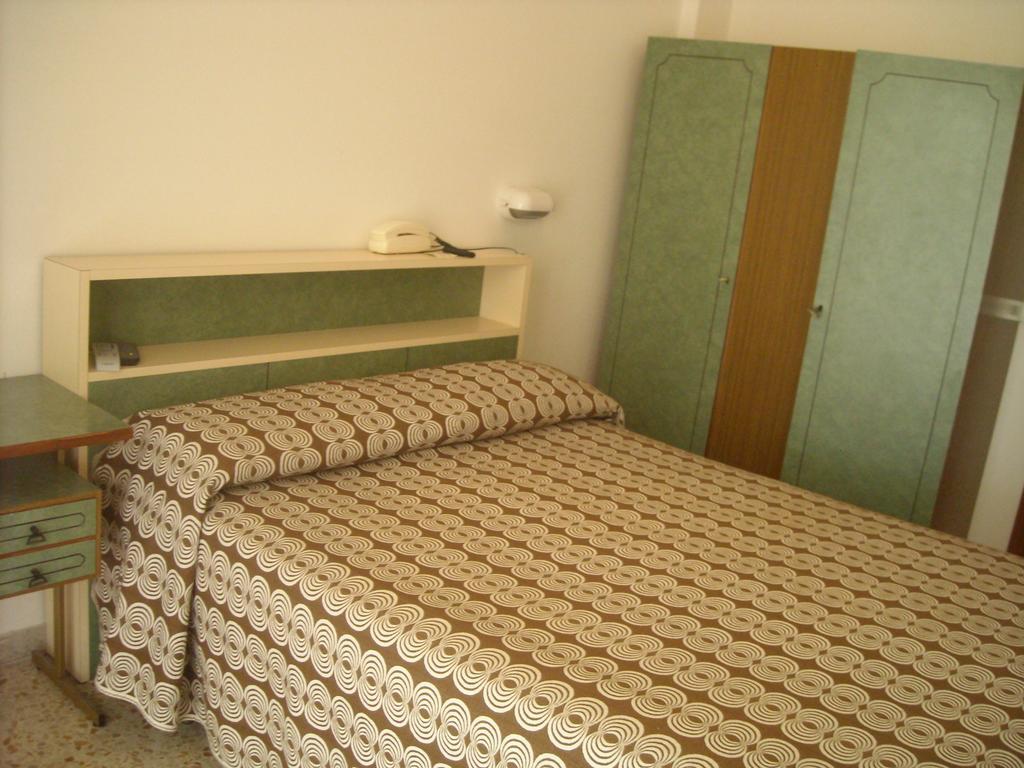 Albergo Da Siro Misano Adriatico Quarto foto